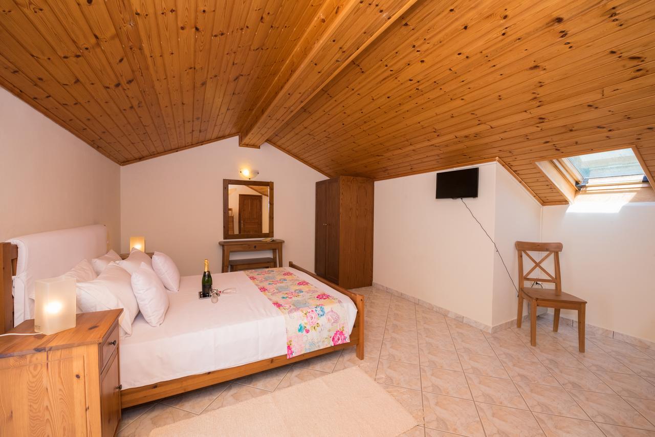 Corfu Villa Kokkini With Swimming Pool Kokkinion Exterior photo